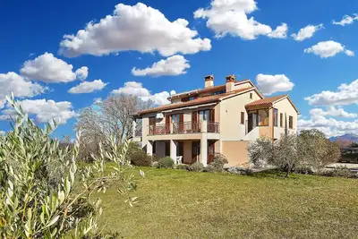 Appartement de vacances avec climatisation et terrasse