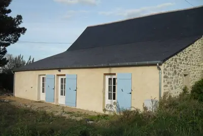 Image de jolie maison dans le grand site des marais salants de guérande
