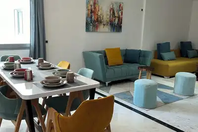 Image de Cosy 2-bedroom apartment with Old City view, Ac, WiFi in Tangier