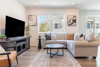 Image de Spacious 3br Retreat w/ Pool & Spa – Pets Welcome! Near Hospitals