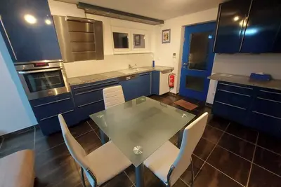 Image de Beautiful 60 m2 apartment with small terrace in a quiet location