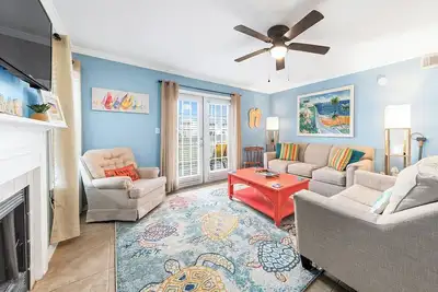 Image de Fun 3br/2ba first floor condo in peaceful setting
