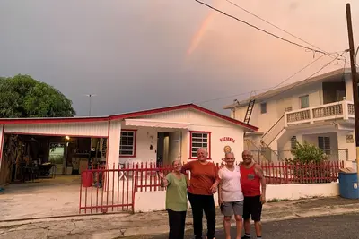Image de Cerca de la Parguera, Cabo Rojo, Guanica, Playa Santa. Restaurante cerca