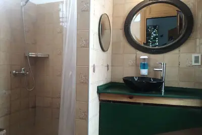 Image de Chic 1-bedroom condo with Ac, WiFi in Old City Montevideo on Pedestrian Street