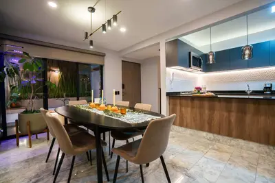 Image de Luxury Roma Norte 2br • Private Patios, Gym, Fast WiFi