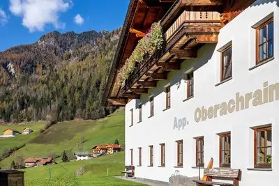 Image de Appartement \"Sonnenschein Oberachrain\" avec vue sur les montagnes, jardin partagé et Wi-Fi