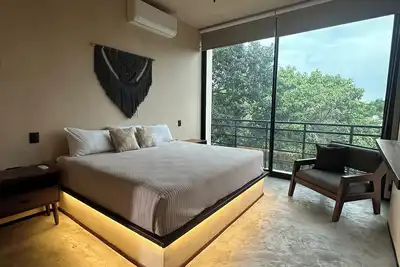 Image de Apartment with Excellent Location La Veleta Condos