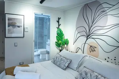 Apartment walking distance to subway station and touristic neighborhoods