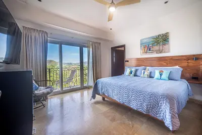 Image de Charming 2-bedroom apartment with WiFi, fitness room in lovely Jaco, Ocean Front