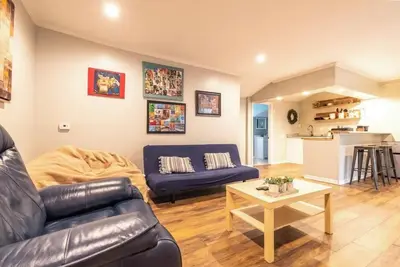 Image de Charming 2-bedroom apartment with Fast WiFi, Ac and a Soaking Tub in Memphis, Tn