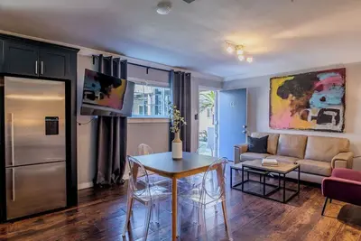 Image de 2br The Tmc Flats 12! Hermann Park Zoo! Museums! ★★★★★