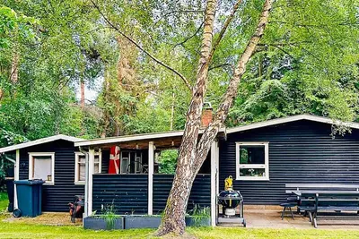 Image de 4 person holiday home in Frederiksværk