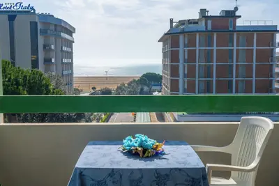Image de Superbe appartement avec terrasse ensoleillée à Bibione