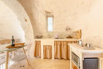 Image de Joli appartement pour 3 personnes avec climatisation, Wifi, Tv et véranda, près de Ostuni