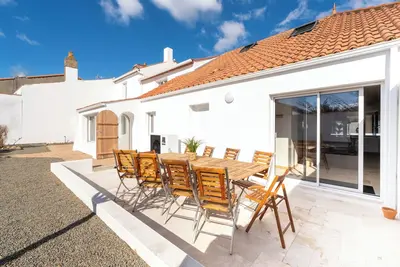 Image de Propriété 8 suites avec jardin