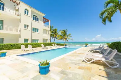Image de Book this sea-views beachfront condo and enjoy the Cabarete breeze!