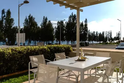 Image de Stunning 4-Bedroom Villa Niki Dps27– 1 Min Walk to Vrysoudi Beach, Pernera!