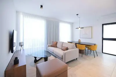 Image de Charming 2br by the beach by HolyGuest