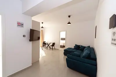 Image de Apartament Deluxe cu 2 dormitoare + Living - Ap. 7 - Habitat ApartHotel