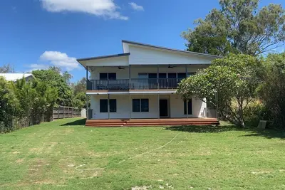 Image de Time & Tide - Close to beach-7 beds-2 baths-Sleeps 16-WiFi-2 Smart TVs
