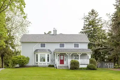 Pec Waterview Getaway