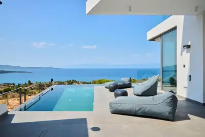 Image de Teria | Sea-view Villa with Pool & Jacuzzi