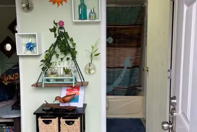 Image de Cozy 1-bedroom apartment in tranquil Buxton, across from sound, with WiFi, Ac