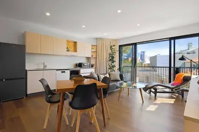 Image de Luna Glow Harbourside Escape near Sydneys Icons