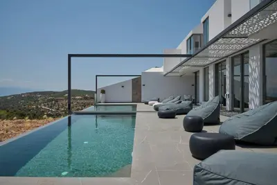 Image de Royal Porthyra | Sea-view Villa with Pool & Hamam