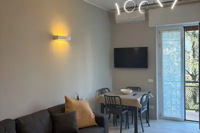 Image de Bright and new studio flat in semi-centre \"Casa30\"