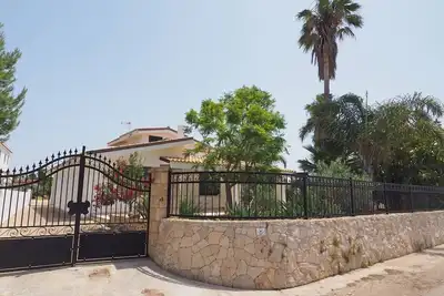 Image de Villetta Nonno Seba, 4 couchages à quelques mètres de la mer