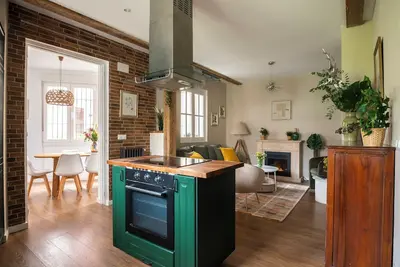 Image de Confort y Estilo en el Centro de Santander