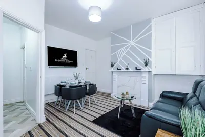 Image de Gorgeous 2 bed house, sleeps 4, free parking, pet friendly