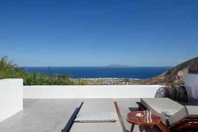 Magnificent Santorini Villa | Villa Zephyr Breeze | Family Villa with Private Pool | Akrotiri