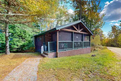 Image de Dog-friendly nature lovers retreat with fireplace, WiFi, Ac & playground