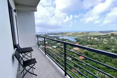 Image de Escape360 Condo 1 - Sea Views, Luxurious & Modern