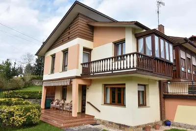 Maison à Liérganes avec jardin et jeux