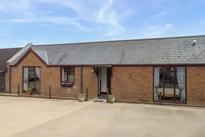 Image de Daisy Cottage, pet friendly, with hot tub in Charmouth