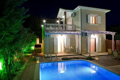 Image de Private villa only five minutes walk away from Nidri
