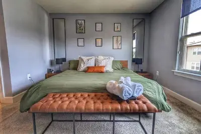 Image de Luxury Home Near Washington Dc & FedEx Field!