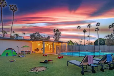 Image de Paradise Valley Peace & Fun in the Sun