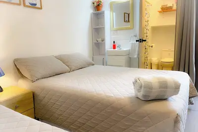 Image de Cozy 1-bedroom for families at Inn. WiFi and Ac. In Guatemala. Close airport.