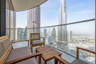 Image de Maison Privee Sky-High Elegance w/ Unrivaled Burj Khalifa Views