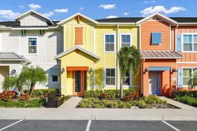 Image de Coastal Haven Villa near Disney with Margaritaville Resort & Island H20.