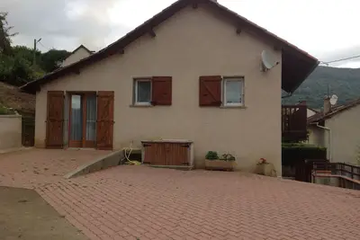 Image de Chalet en moyenne montagne dans petit hameau ariégeois. \n(animaux acceptés)