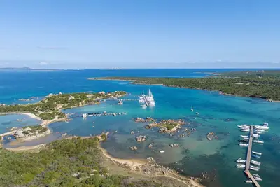 Image de Joli appartement pour 4 personnes avec climatisation, Wifi, Tv et vue panoramique, près de Olbia
