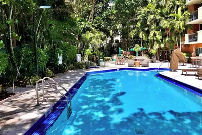 Image de Grove Cove - Pool, Parking, Central Coconut Grove