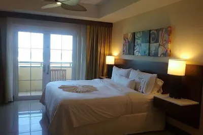 Image de Ocean Front Condo Sint Maarten Luxury & Style, Saturday to Saturday