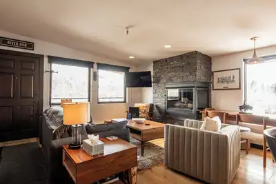 Christophe Condo- New property, nicely updated w/ year round hot tub and pool
