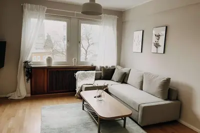 Image de Spacious, central, close to the trade fair! Be1r